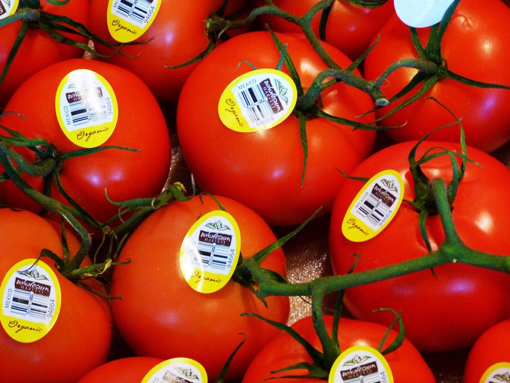 Do safety labels discourage some shoppers from buying produce?