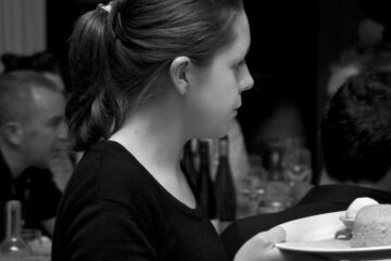 Eaters want restaurant workers to make more money