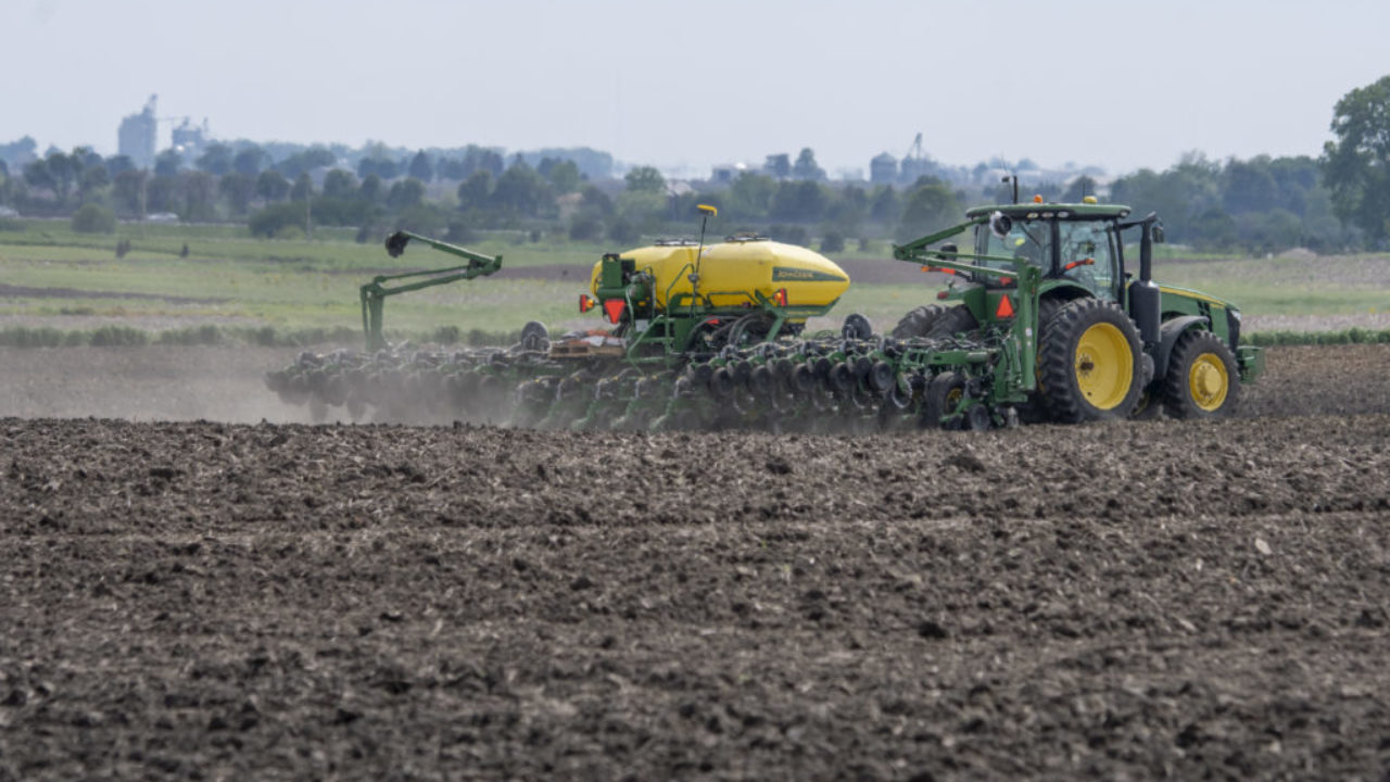 Controversial pesticide use sees dramatic increase across the Midwest