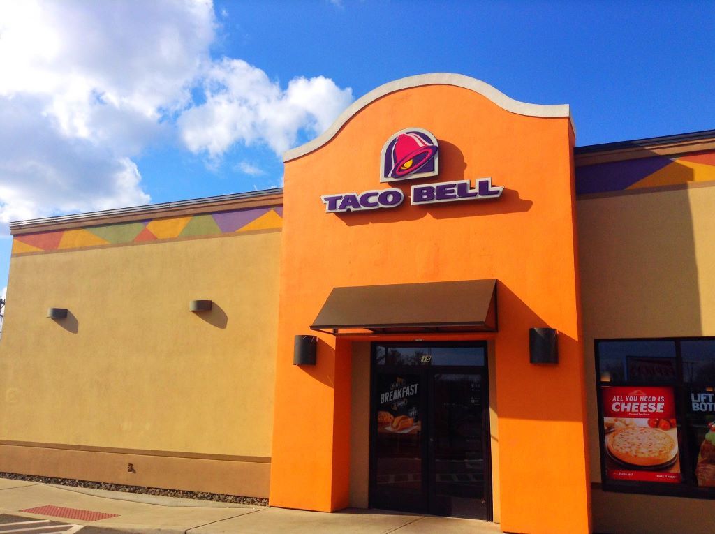 Taco Bell storefront.