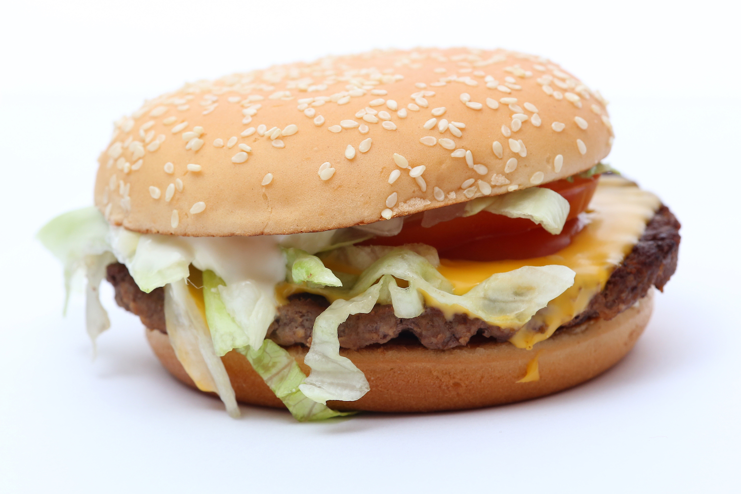 Hamburger with sesame bun