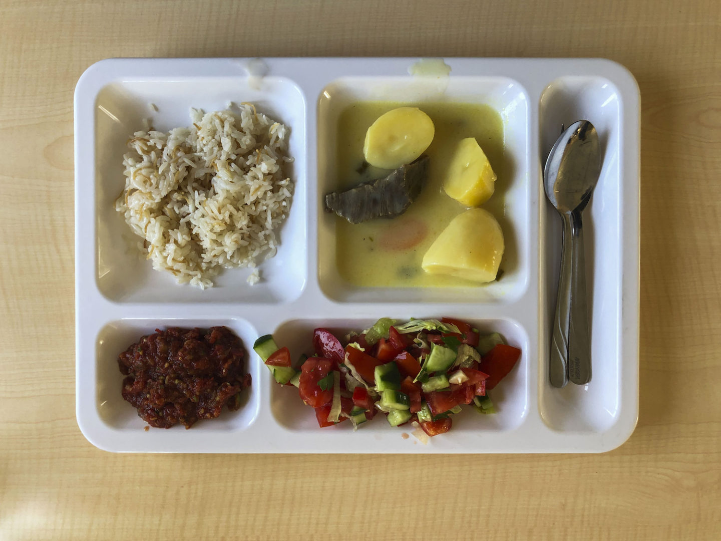 prison meal tray