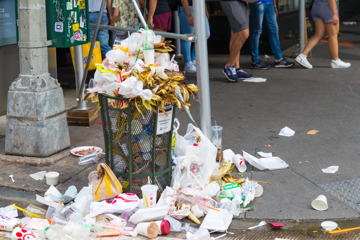 Manhattan trash can