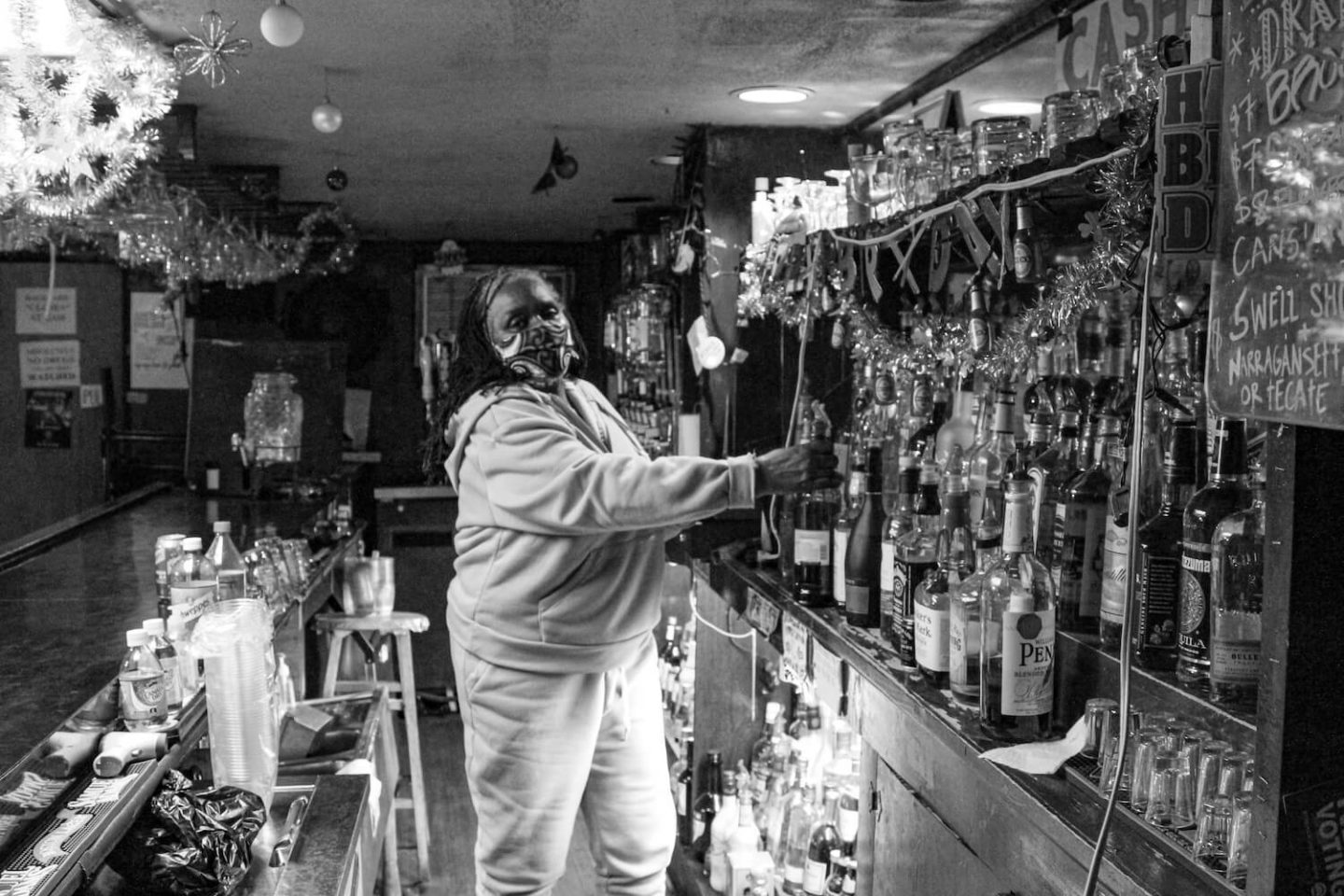 Photo essay New rules push restaurants to the brink, with no end in