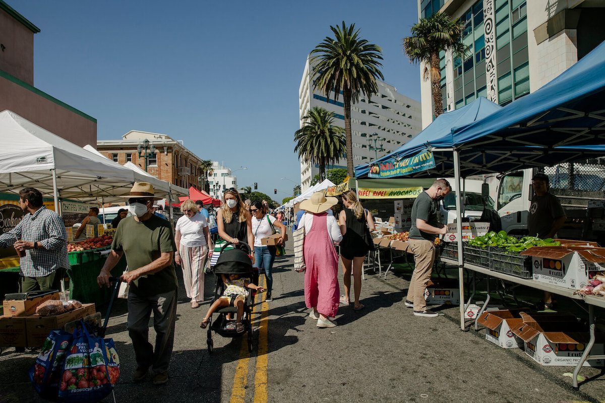 This is how a California farmers' market looks when there isn't enough water for thirsty crops