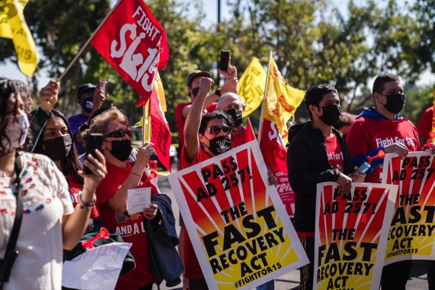 Empower Workers Or Government Overreach? California’s Fast Food Bill ...