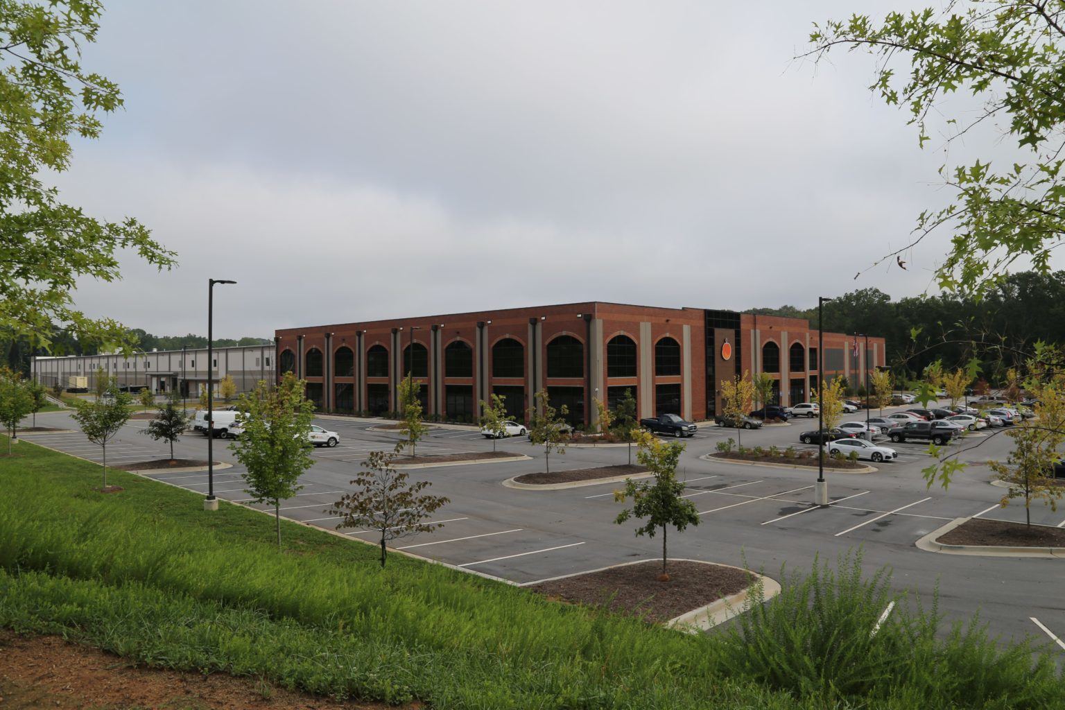 Atlanta Community Food Bank’s new 345,000 square-foot facility has 34 dock doors January 2022.